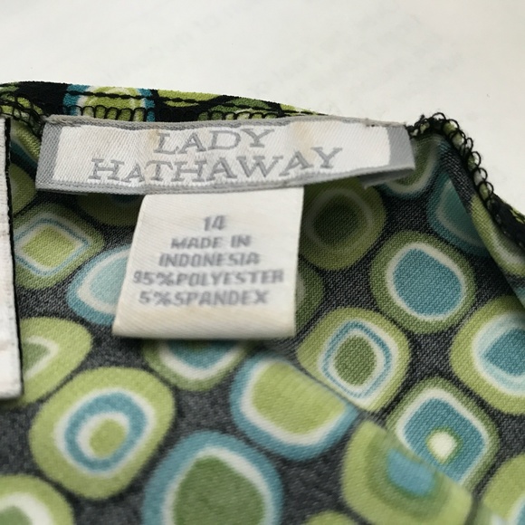 Dress - Picture 5 of 5